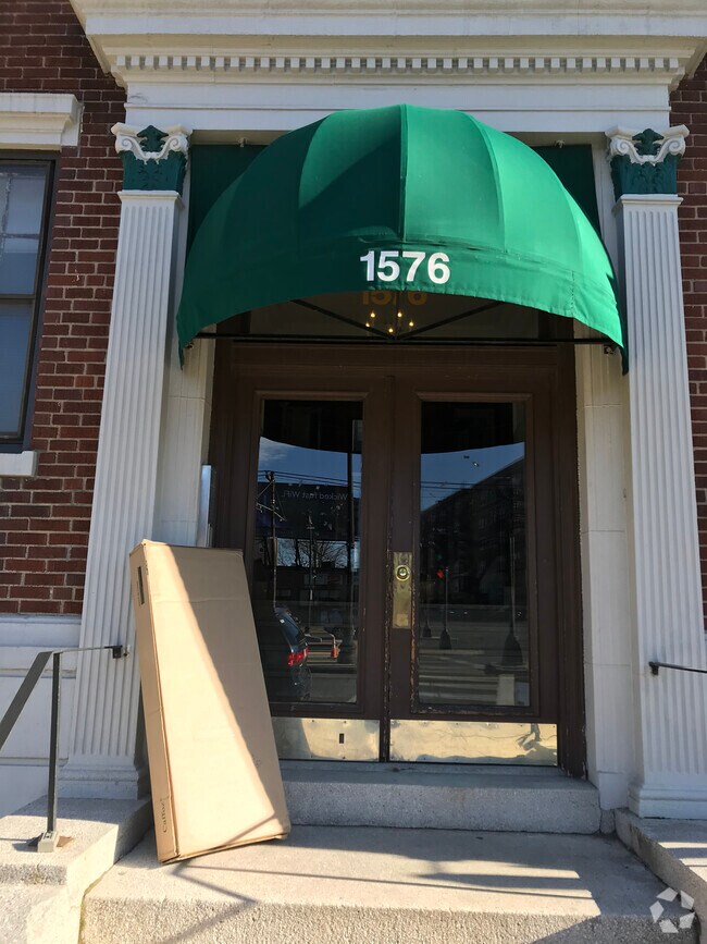Building Photo - 1576 Commonwealth Ave Unit 18 Rental