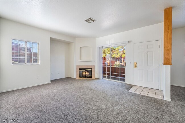 Photo - 4730 E Craig Rd Unit 1034