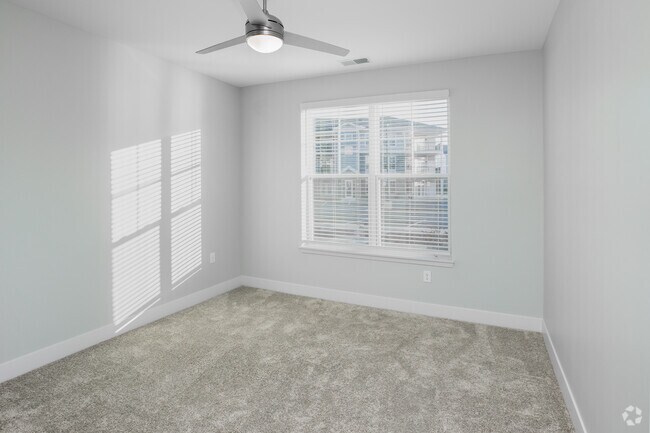 1BR, 1BA - 795SF - B - Bedroom