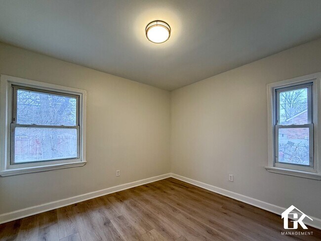 Photo - 16595 Ardmore St