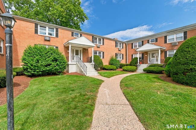45 Brewster Rd Unit B