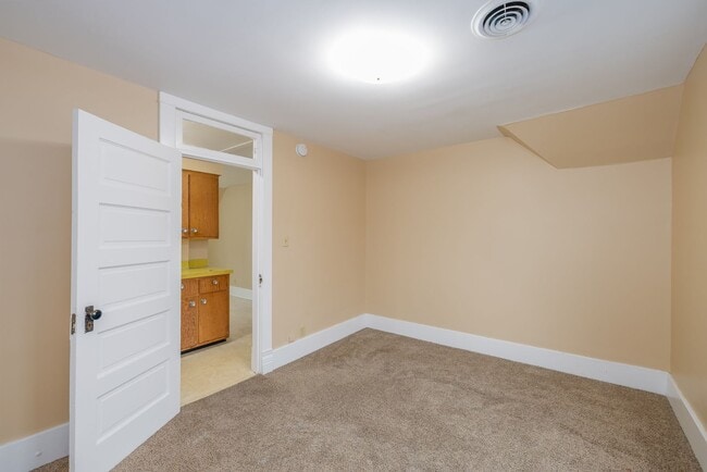 Photo - 355 Doty St Unit 355 1/2