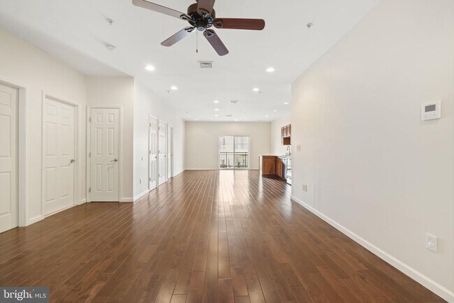 Photo - 118-20 Richmond St Unit 2F