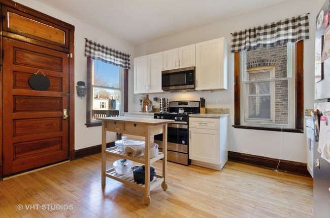 Cocina - 2058 W Hutchinson St Unidad 2