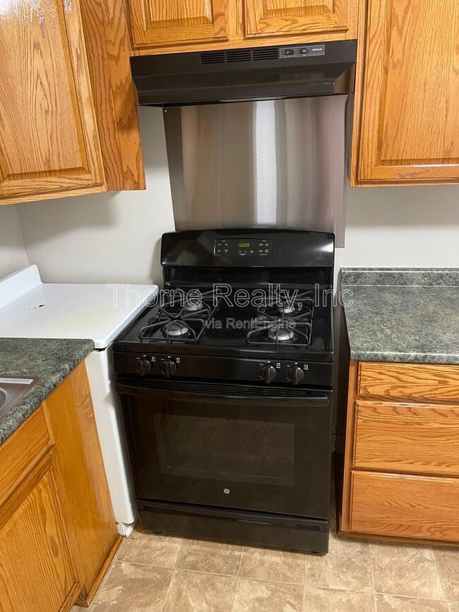 Photo - 1809 Bedford Rd