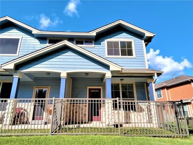 Photo - 1481 E Old Settlers Blvd Unit 1002