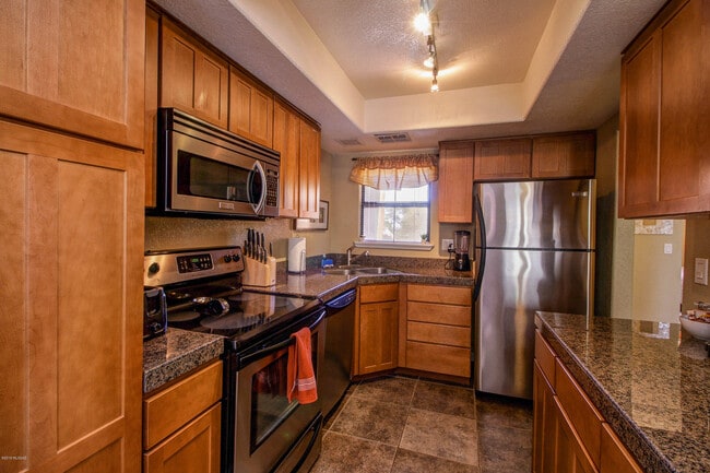 Photo - 6651 N Campbell Ave Unit 214