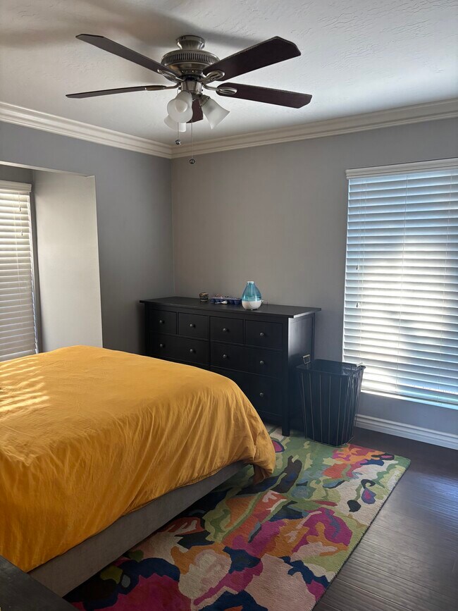 Photo - 7942 Mission Center Ct Unit C