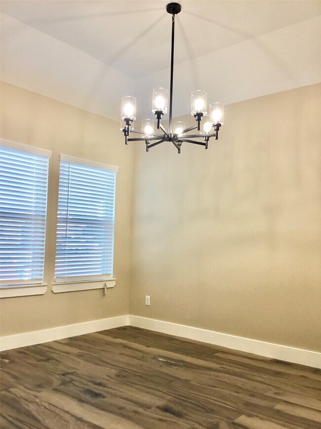 Photo - 2075 Briar Grove Dr