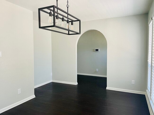 Formal Dining - 6717 Tulsa Cove