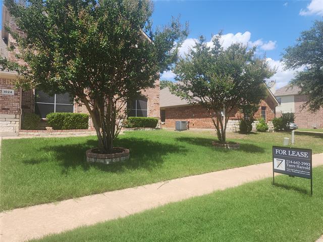 1024 Fair Oaks Dr