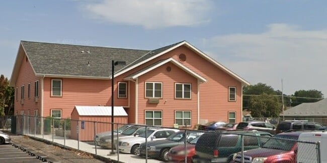 Building Photo - 986 W Juniper Ave Rental