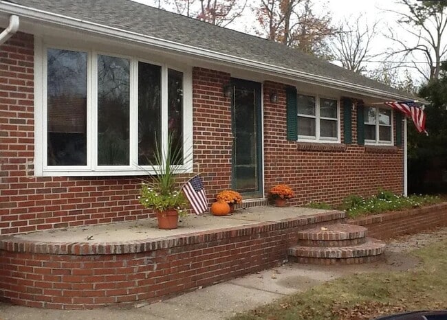 Photo - 123 Lehigh Ave Casa
