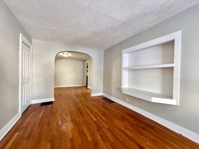 Photo - Three Bedroom Single Family Home - Southeast Grand Rapids