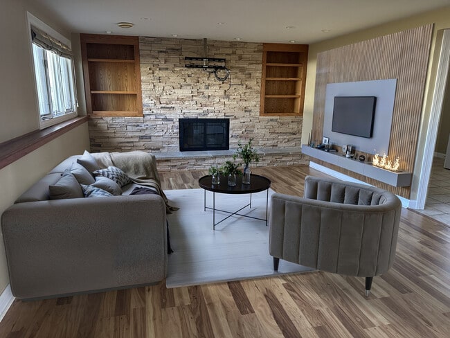 Photo - 28W661 Douglas Rd