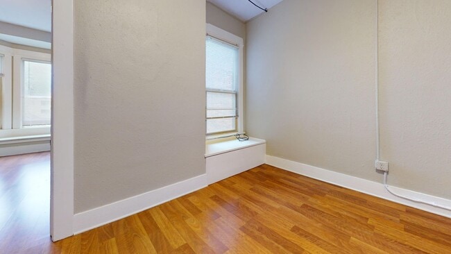 Photo - Roycroft Apartments
