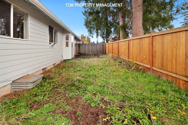 Photo - 4528 92nd St NE