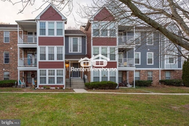Building Photo - 805 Deering Rd