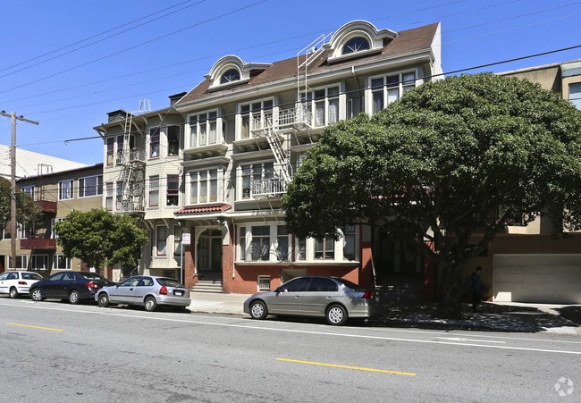 Building Photo - 312 Baker Rental