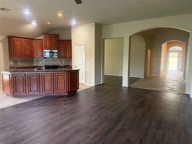Photo - 10919 Starling Creek Dr