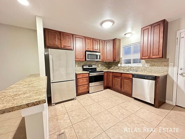 Photo - 2516 Allegheny Dr Apartment