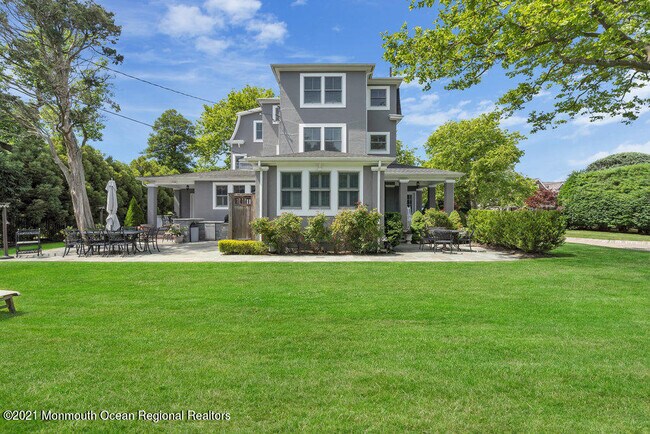 37 Ludlow Ave