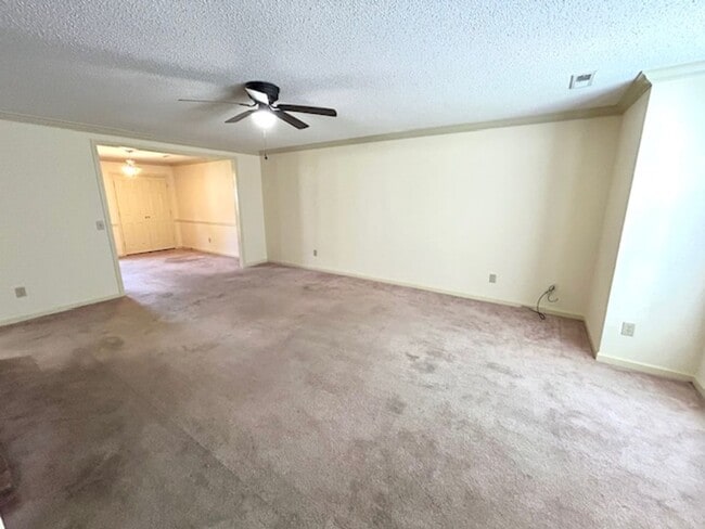 Photo - Spacious 2 Bed / 2.5 Bath Home in Madison