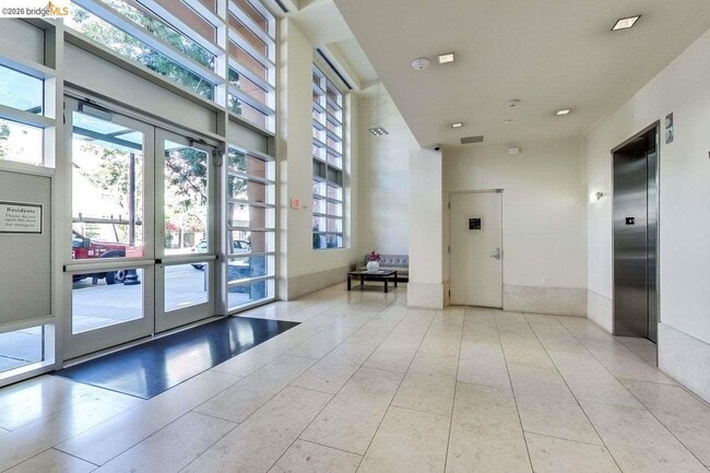 Photo - 585 9th St Unit 615