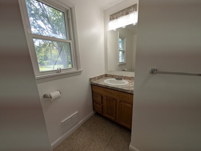 2 Country Gables Cir Unidad 2