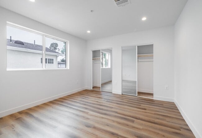 Photo - Newly Constructed Luxury Townhomes! Apply Now or Miss Out!