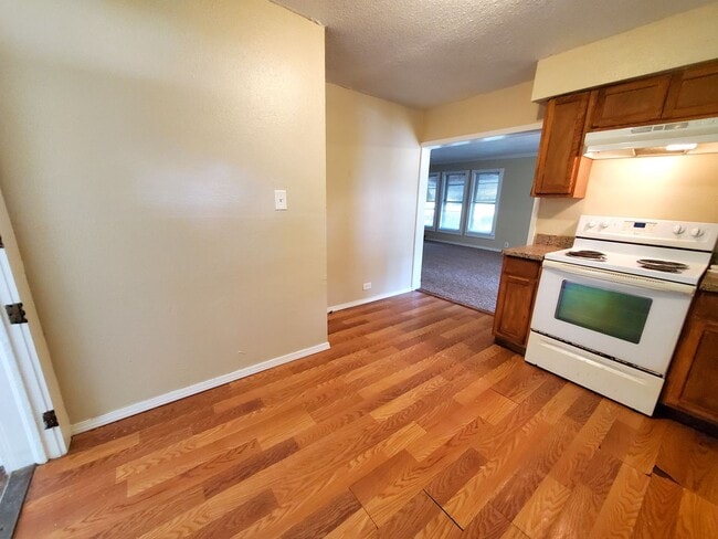 Photo - 1605 Nall St