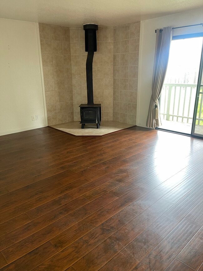 Photo - 2731 Nora Ln Unit Apt 4