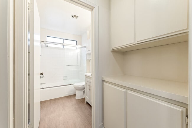 Photo - 12011 Rochester Ave Unit 2