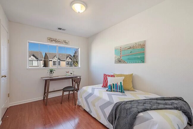 Photo - 2171 Agnew Rd
