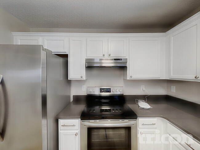 Photo - 223 Pebblestone Dr