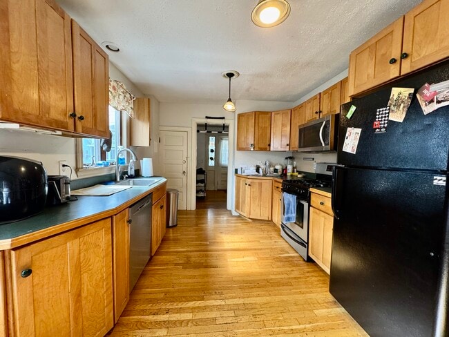 Photo - 49 Conant Rd