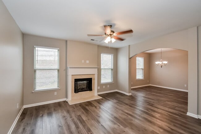 Photo - 7083 Creeksong Dr