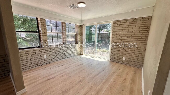 Photo - 4712 S Blackwelder Ave