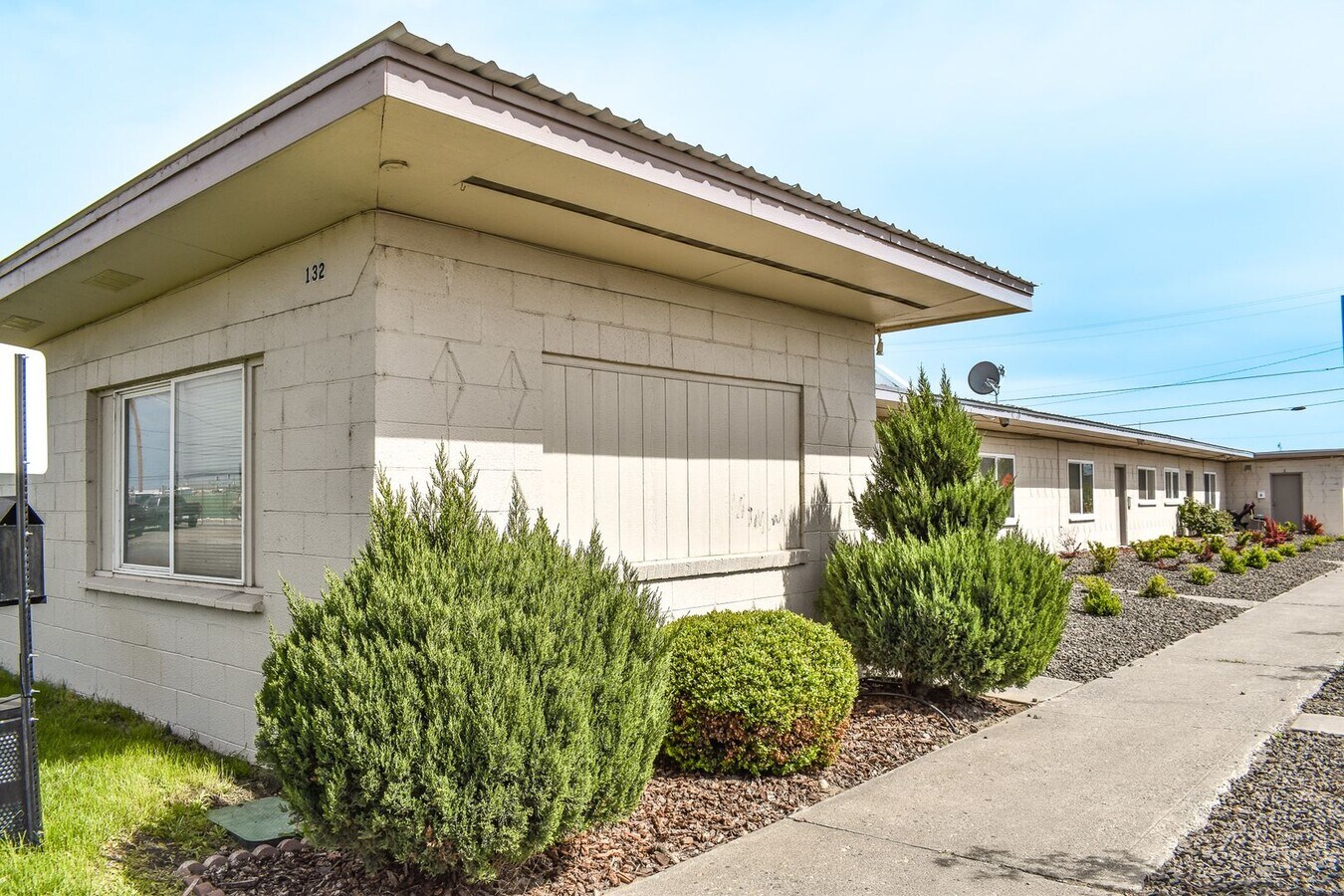 UP TO 1 MONTH FREE! Remodeled 3 bedroom!! - UP TO 1 MONTH FREE! Remodeled 3 bedroom!! Apartamento Unidad A