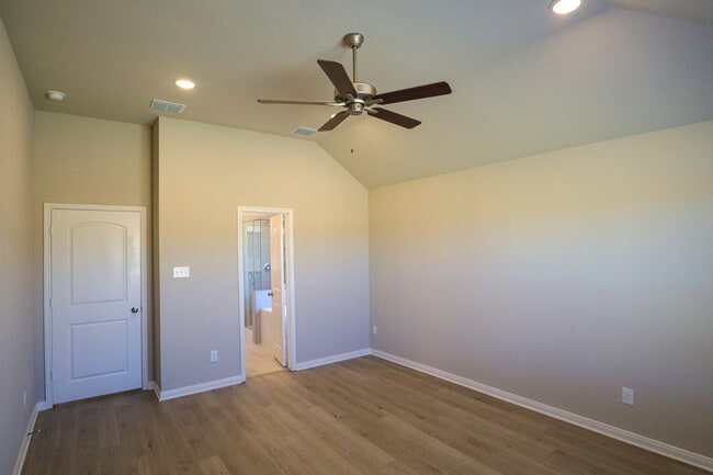 Photo - Ellis Place at Park Meadows