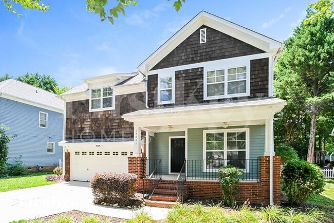 Photo - 15841 Kelly Park Cir