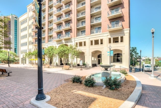 Tallahassee Center Condominiums