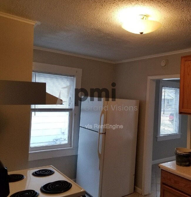 Photo - 1704 N Gulick Ave
