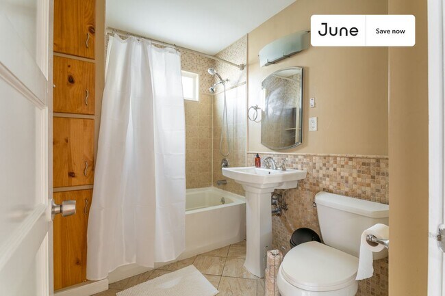 Photo - 45 Montcalm Ave