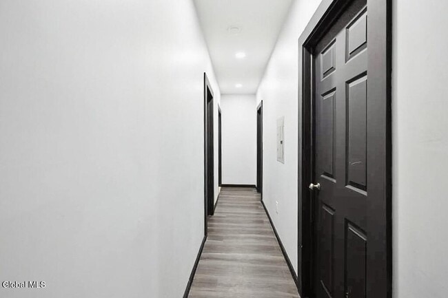 Photo - 1368 Central Ave Unidad 2