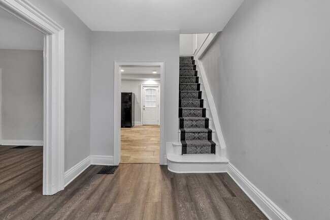 Photo - 105 Mariner St