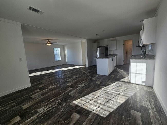 Photo - 1029 Myakka Dr