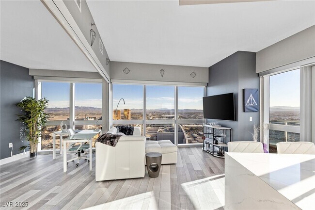 Building Photo - 4471 Dean Martin Dr Unit 4201 Rental