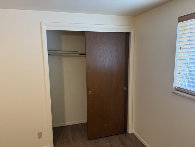 Photo - 1882 S Columbia Ln Unit 1