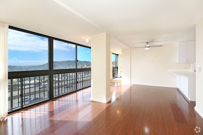 Building Photo - Renovated Kahala Towers-3 bedroom, 2 bath,... Rental